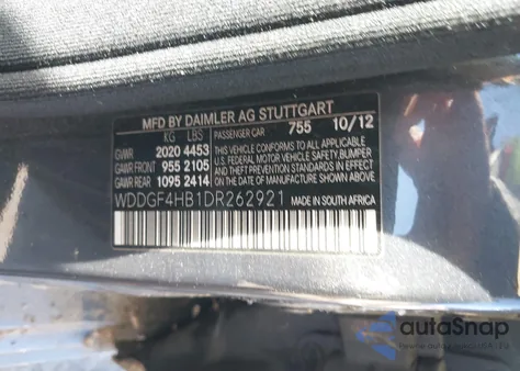 2013 Mercedes-Benz C 250 Luxury/Sport из США, поврежденный, VIN WDDGF4HB1DR262921